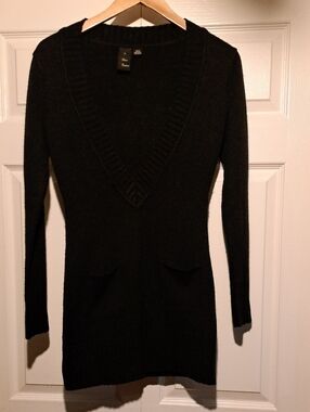 😎Le Class Coture-Black Deep V-Neck Long-Sleeve Knit Tunic Dress Or Sweater